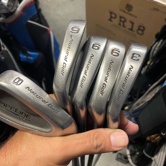 Golf clubs Bristol Fast back irons 7 pc set in right handed - Picture 1 of 10